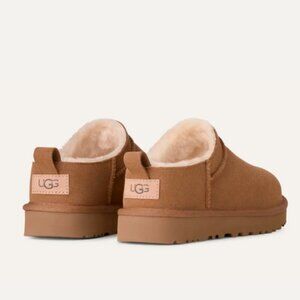 🇨🇦  UGG Women's Classic Micro Shoes